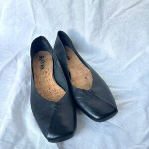 Black Leather Women's Flats